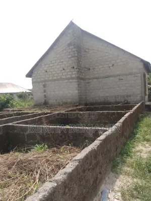2bdrm House in Udu for sale