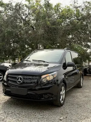 Mercedes-Benz Metris 2.0 FWD 2017 Black