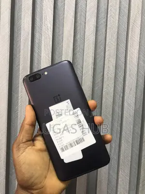 OnePlus 5 64 GB Black
