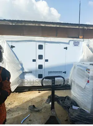 Perkins 350kva Soundproof Gen