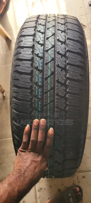 Latest Bridgestone Tyre 265 65 17 Made in Japan With18 Months Warranty