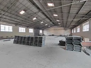 Warehouse in Old Gra
