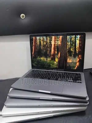 Laptop Apple MacBook Pro 2020 8GB Intel Core i5 SSD 256GB