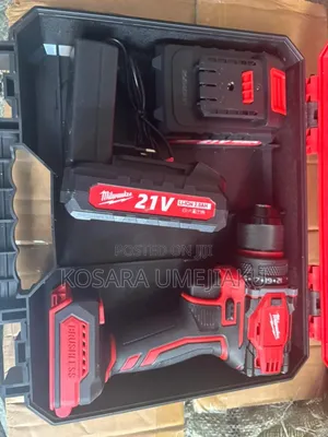 Milwaukee Brushless Cordless Drill 21v