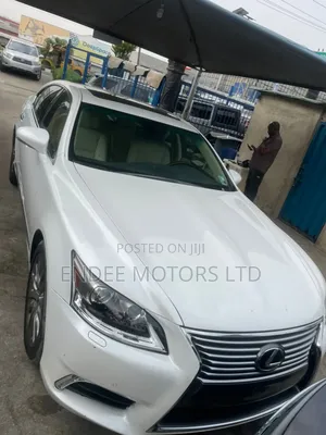 Lexus LS 460 AWD 2014 White