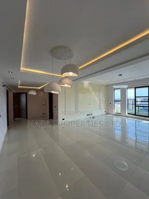 3bdrm Penthouse in Lekki Phase 1 for sale
