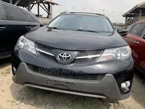 Toyota RAV4 Limited 4dr SUV AWD (2.5L 4cyl 6A) 2015 Black