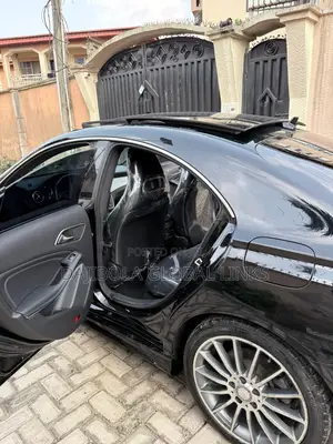 Mercedes-Benz CLA-Class CLA 250 4MATIC Sedan 2017 Black