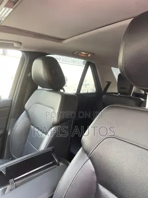 Mercedes-Benz M Class ML350 4MATIC 4dr SUV AWD (3.5L 6cyl 7A) 2015