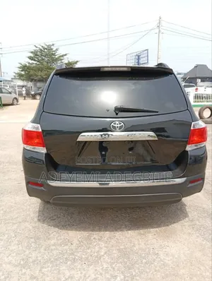 Toyota Highlander 2013 Black