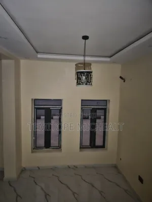 4bdrm Townhouse / Terrace in Mabushi Emadeb for rent