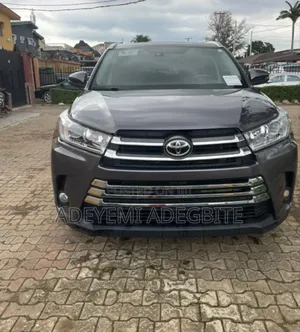 Toyota Highlander 2015 Gray