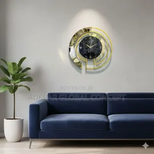 45cm Luxury Wall Clock
Home Office Decor - Swipe for Different Designs