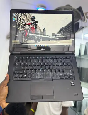 Laptop Dell Latitude 7450 8GB Intel Core i5 SSD 256GB