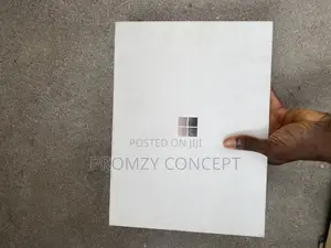 New Laptop Microsoft Surface Pro X 16GB SSD 256GB