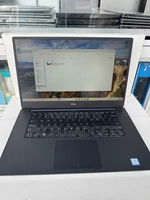 Laptop Dell XPS 15 9570 16GB Intel Core i7 SSD 512GB