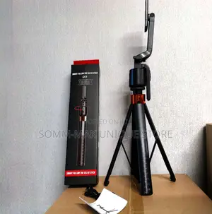 Q13 Ai Face-Tracking Quadrapod Gimbal
