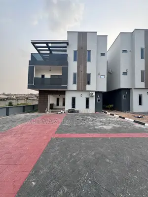 4bdrm Duplex in Engr Lere Adigun Gra, Basorun for rent