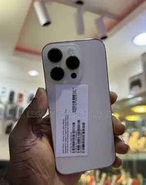 Apple iPhone 14 Pro 256 GB Gold