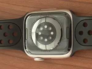 Gold Apple Watch Series 9 41mm