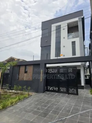 4bdrm Duplex in Lekki Phase 1 for sale