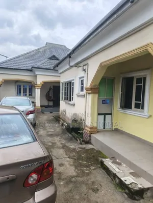 3bdrm Bungalow in Port-Harcourt for sale