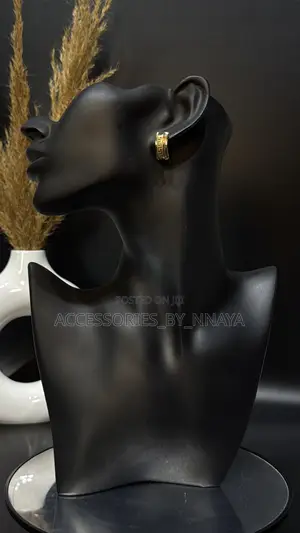 Flat Laid Gold Earring