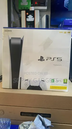 Open Box Ps 5 Fat With 2 Controllers