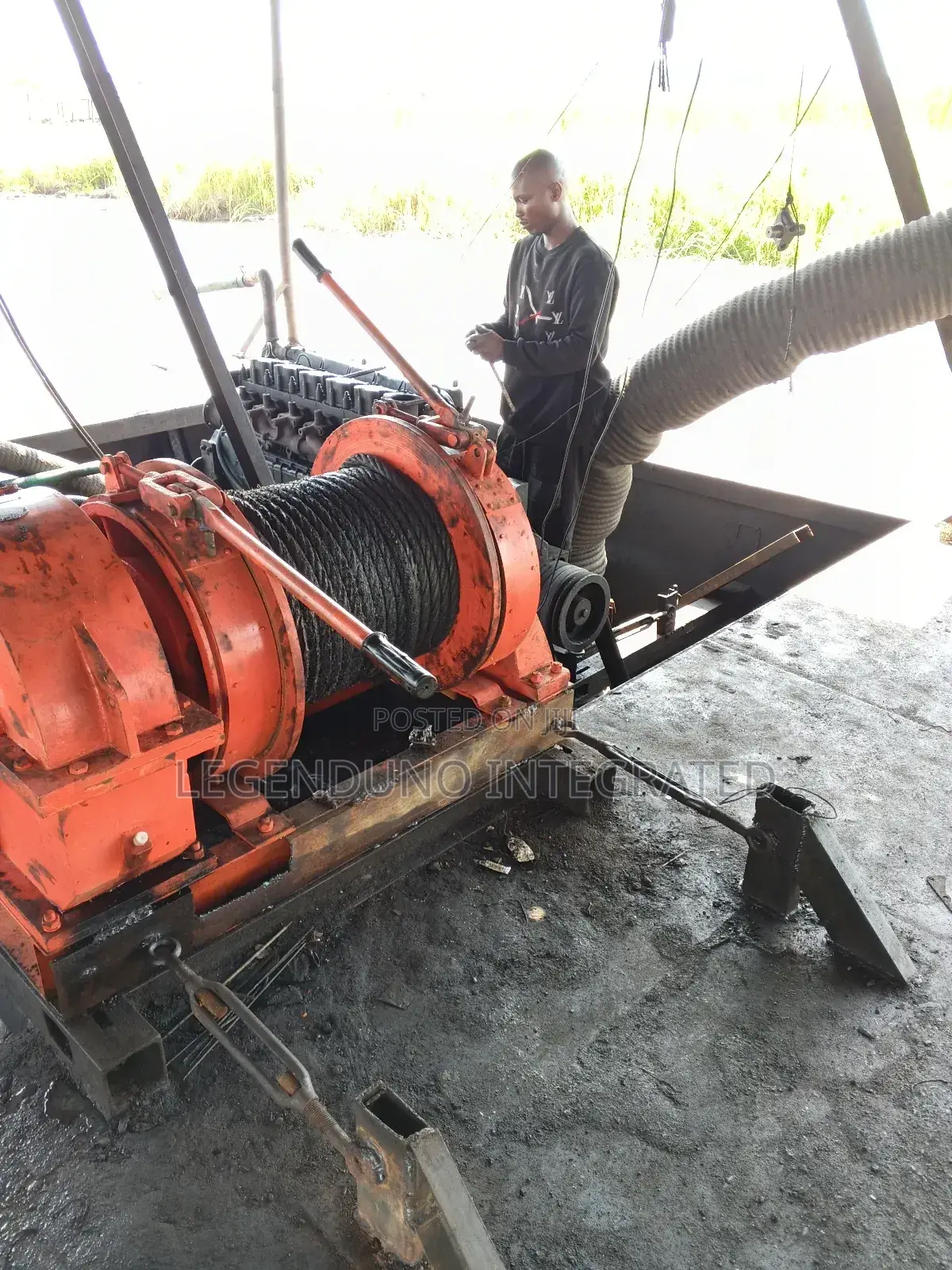 Dredging Machine