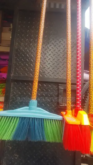 Sweeping Brush