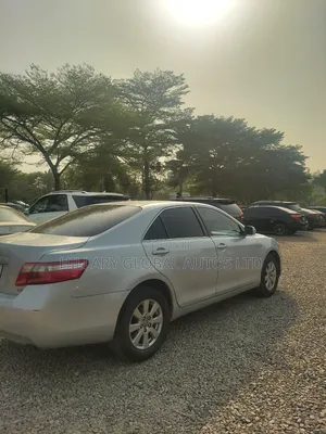 Toyota Camry LE 4dr Sedan (2.4L 4cyl 5A) 2009 Silver
