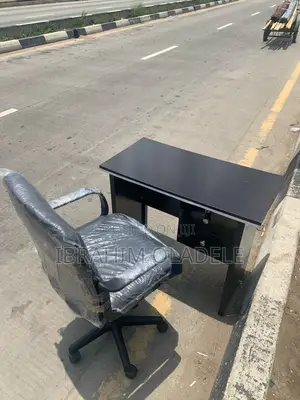 3ft Office Table and Chair
