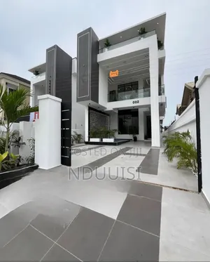 5bdrm Duplex in Ikota Villa Estate for sale