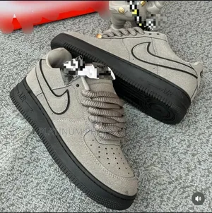 Original Nike Sneakers (Full Boxed )