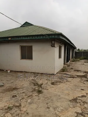 Furnished 5bdrm Bungalow in Omitoro, Ijede / Ikorodu for sale