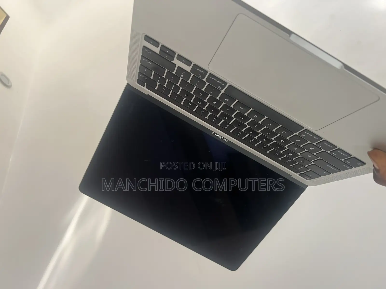 M1 Screen Mac Pro