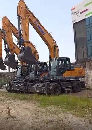 Brand New 2025 XCMG Tyre-Wheeled Excavator