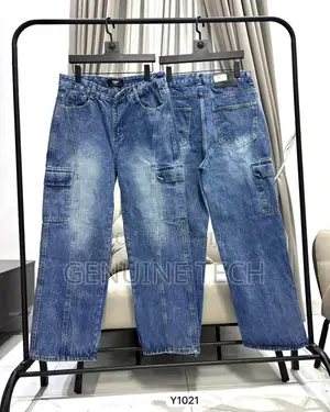 *High Quality Baggy Jeans