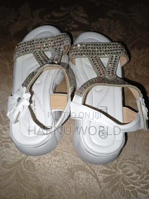Size 30 Brand New White Girls Sandal