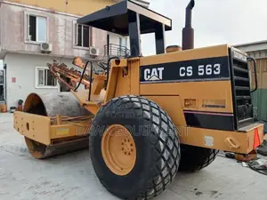 1991 Cat Cs563 Smooth Drum Roller, 84" Drum, 23.1-26 Tires, 4009 HRS