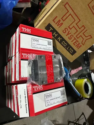 Shs20c THK Linear Guide Block Bearing 20mm