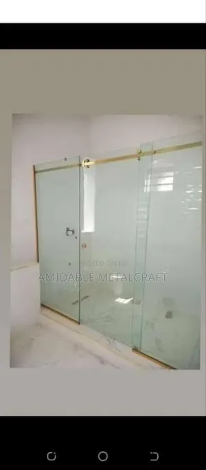 Toilet Cubicle