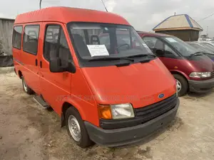 Ford Transit 2004 Orange