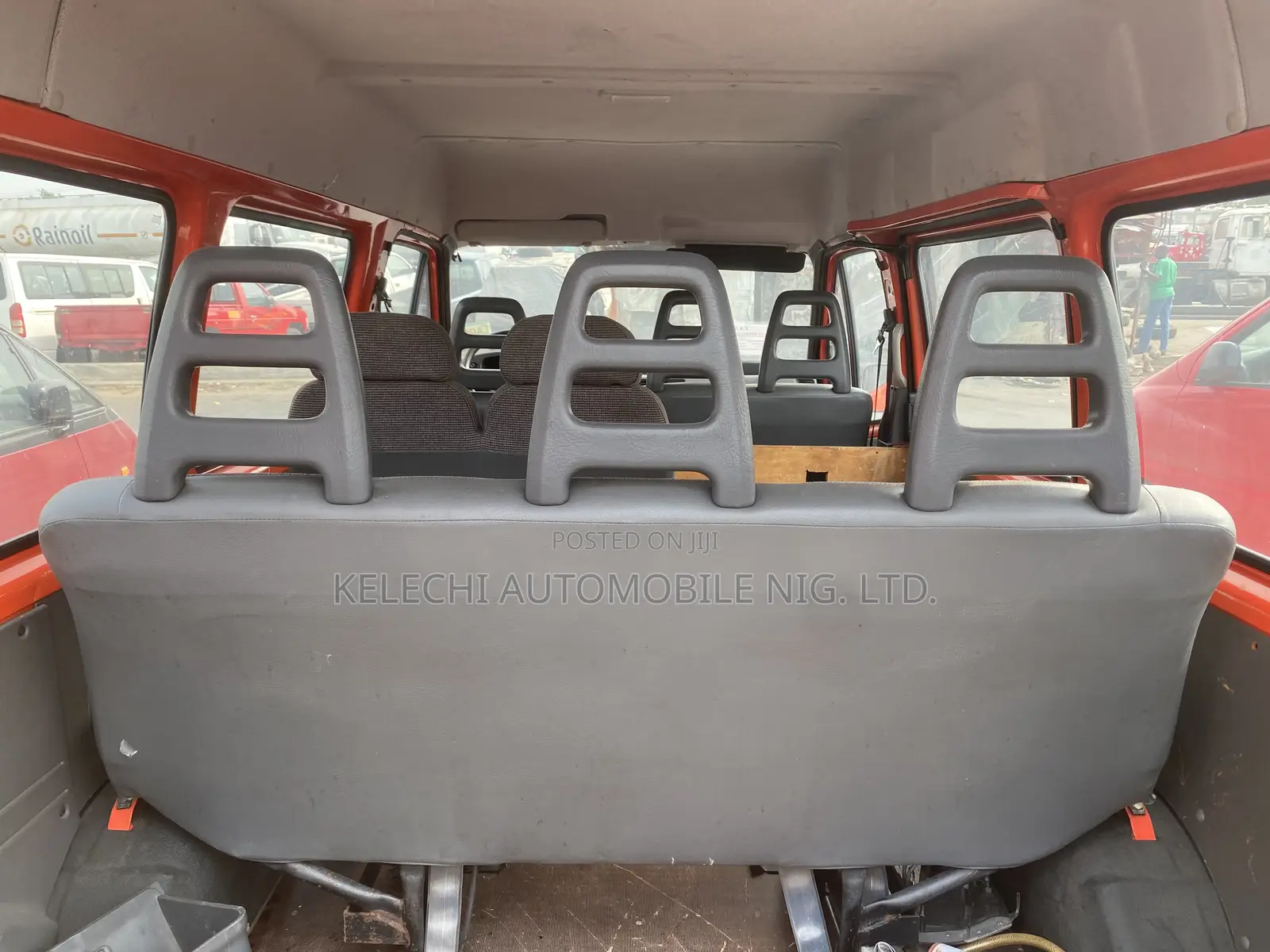 Ford Transit 2004 Orange