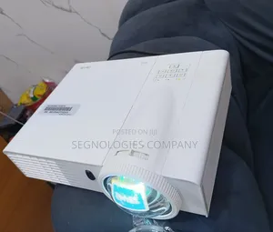Smart V30 Dlp Projector Short Throw 3000 Ansi Lumens Projector