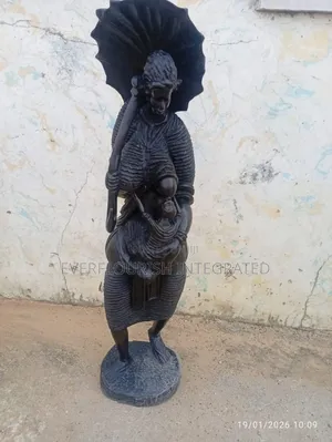 Beautiful Wood Sculpture Mother and Child