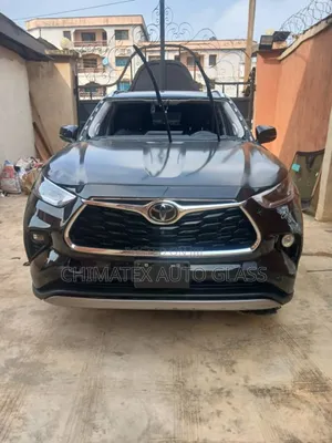 Toyota Highlander 2020 Windscreen Glass Available
