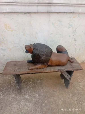 Wooden Craft/ Sculpture Lion Image