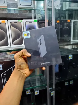 New Samsung Galaxy Z Fold6 256 GB Black