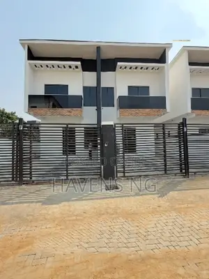 4bdrm Duplex in Lekki Phase 1 for sale